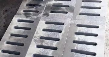 遂宁 芝麻灰石材沟盖板