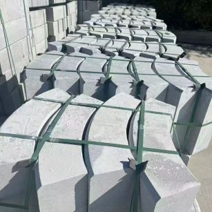 遂宁 芝麻灰弧形路沿石