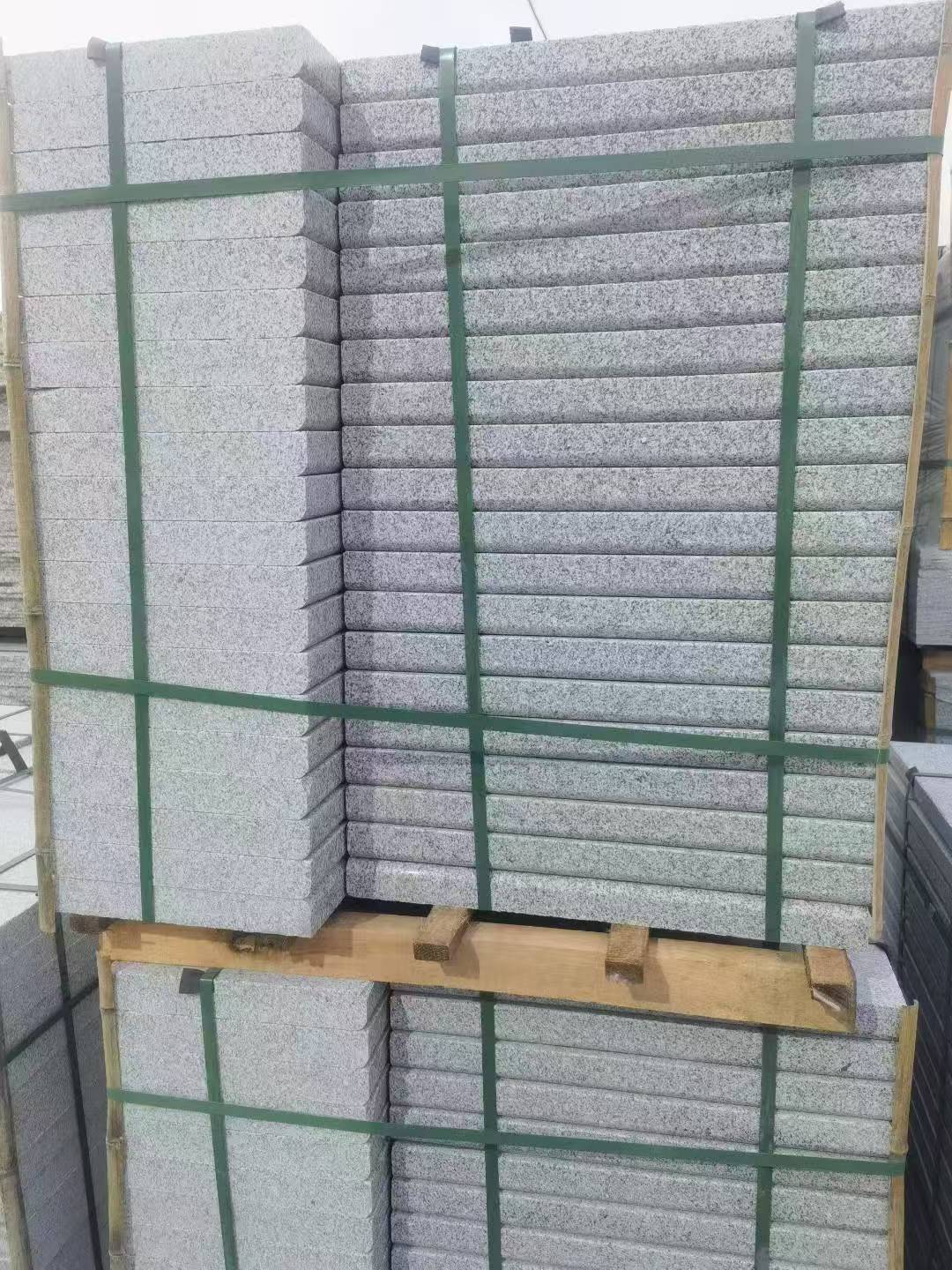 遂宁 5公分芝麻白，倒斜角，室外楼梯踏步