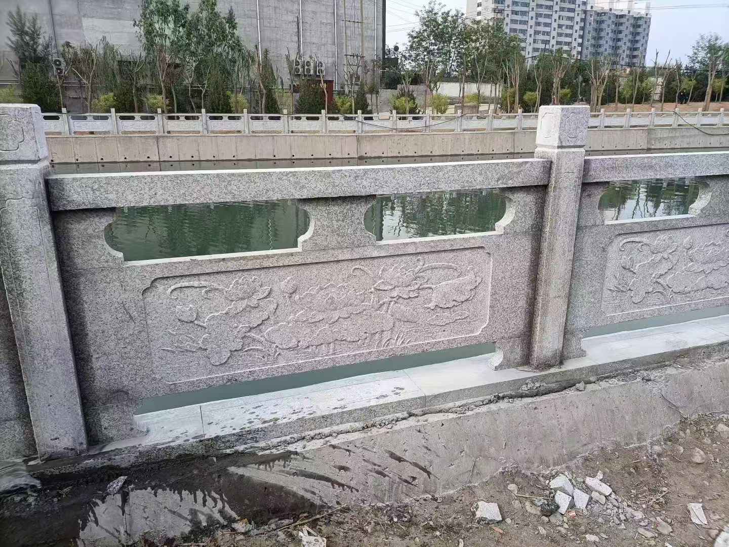 遂宁 芙蓉白大花桥梁、河道，石材栏杆、围栏、护栏