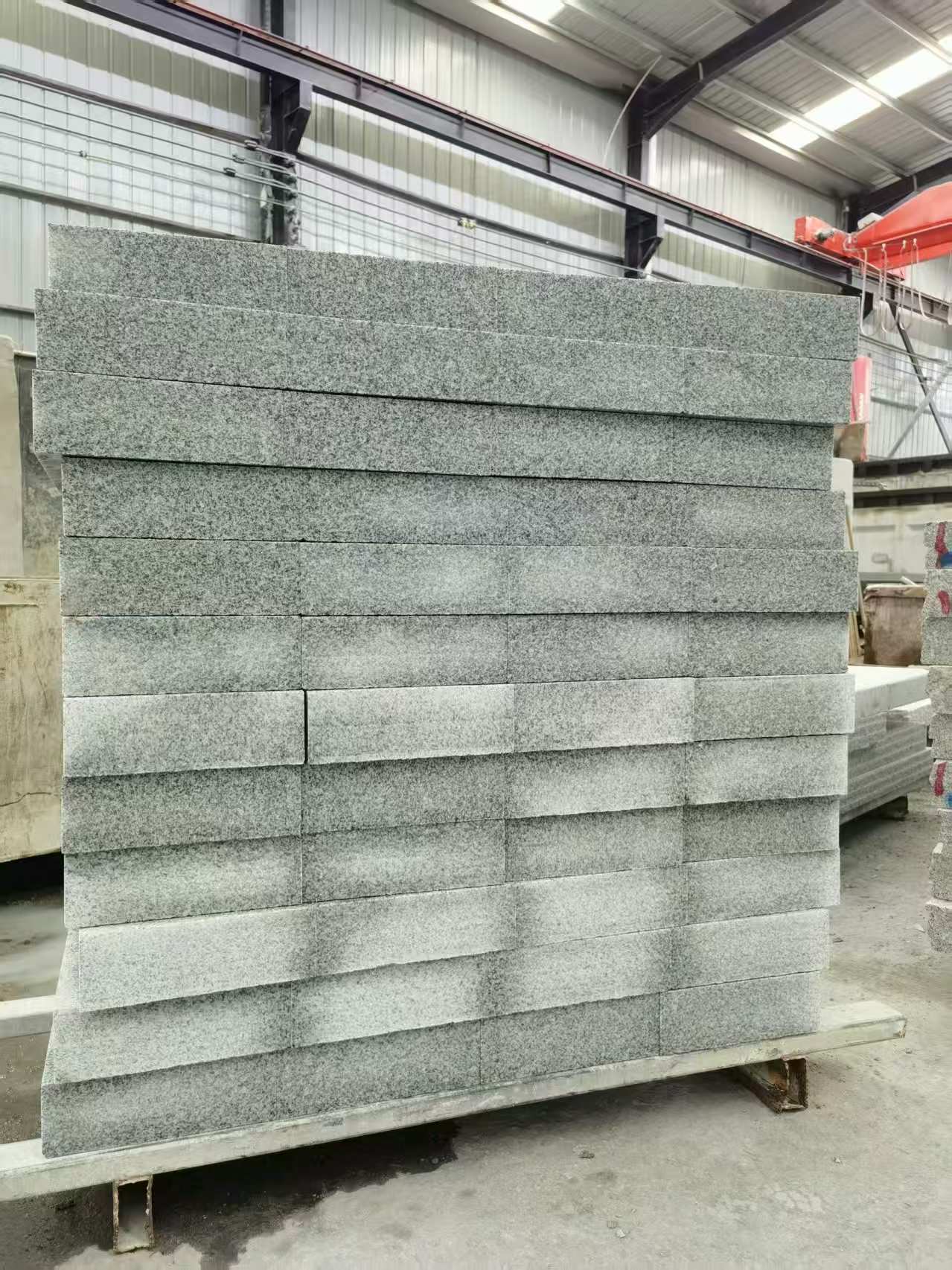 遂宁 芝麻白10公分300*600广场地铺，A料定制，尺寸标准，厚薄均匀