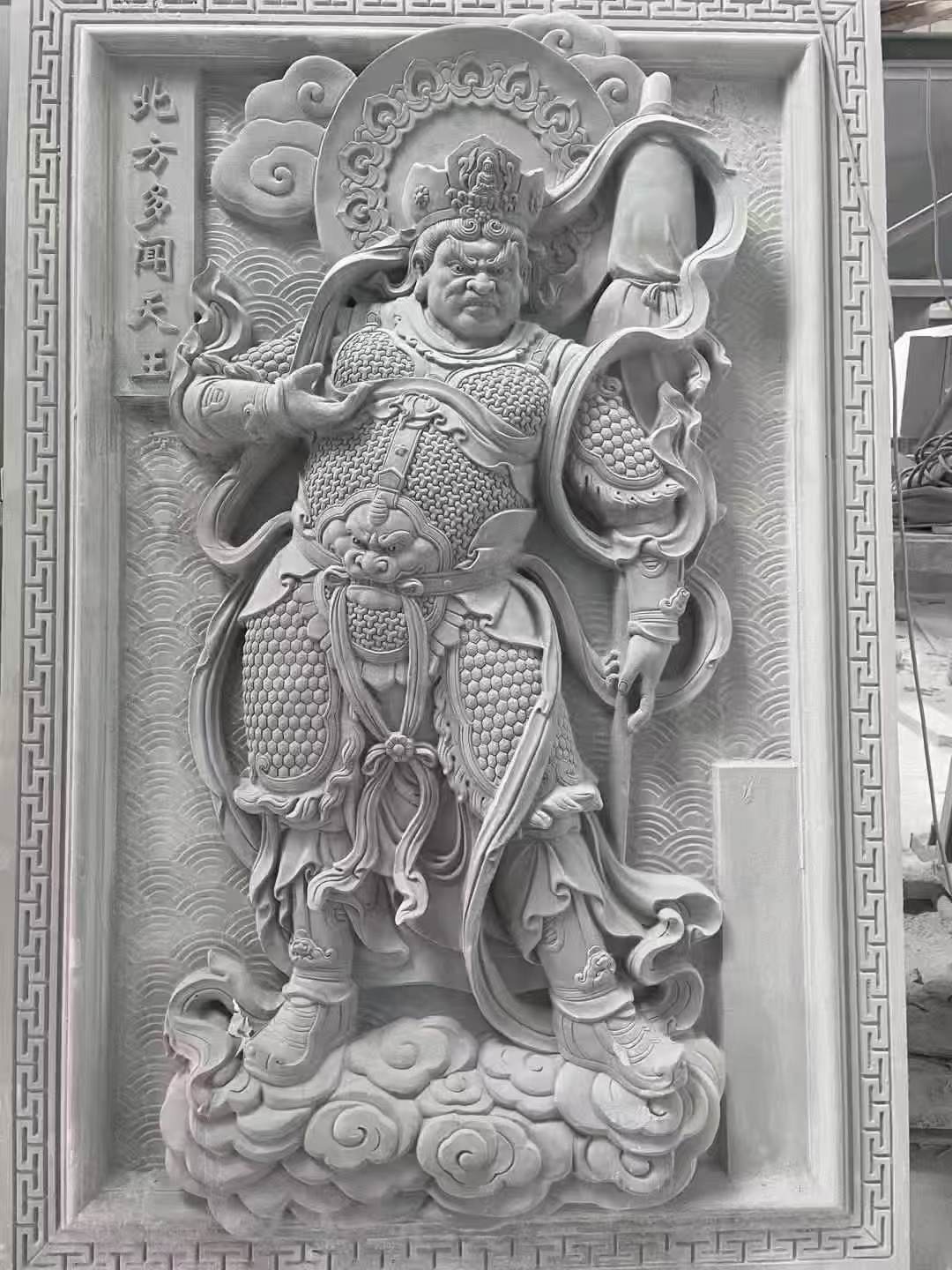 遂宁 芝麻灰花岗岩人物雕刻——多闻天王