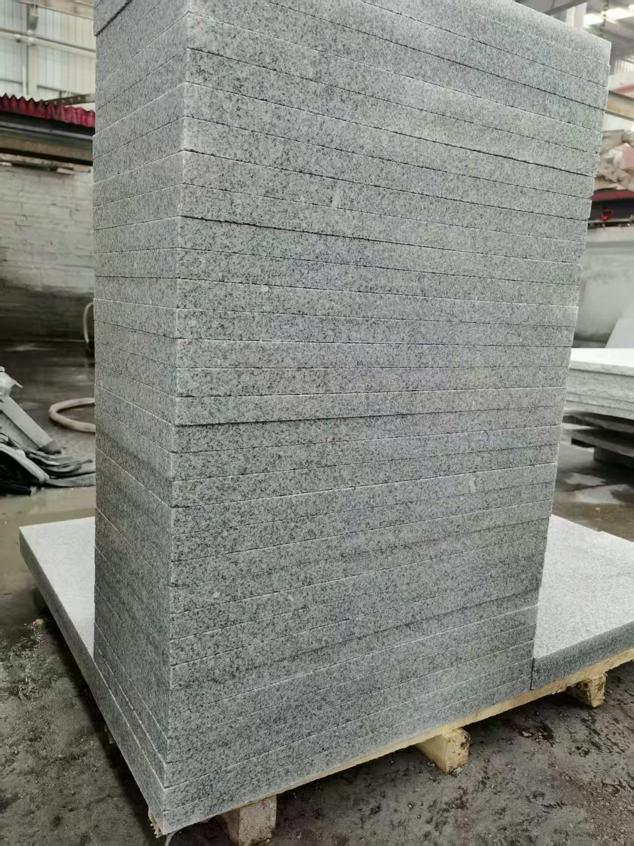 遂宁 花岗岩 地铺成品300*600，尺寸标准、厚薄均匀